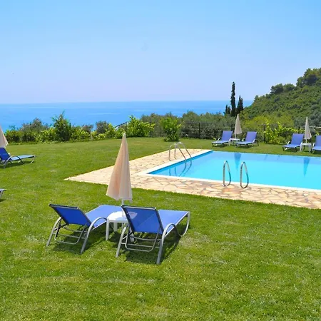 Apartamento With Pool 